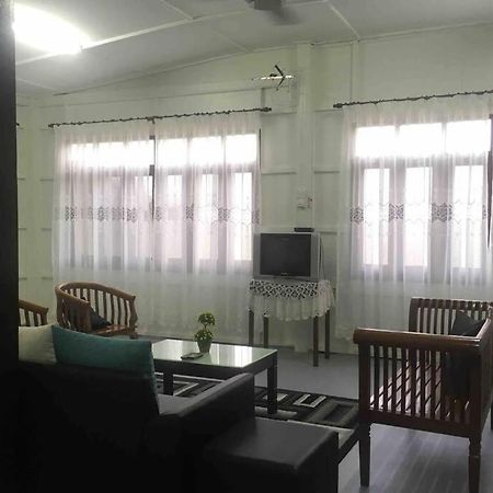 De Rhumaa Homestay Kuala Terengganu Exterior photo